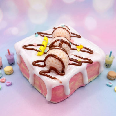 【国内発送！】MOCCHI.濃厚スイーツシリーズ 3連いちごパンケーキ 14 もちもちクリーミー感触